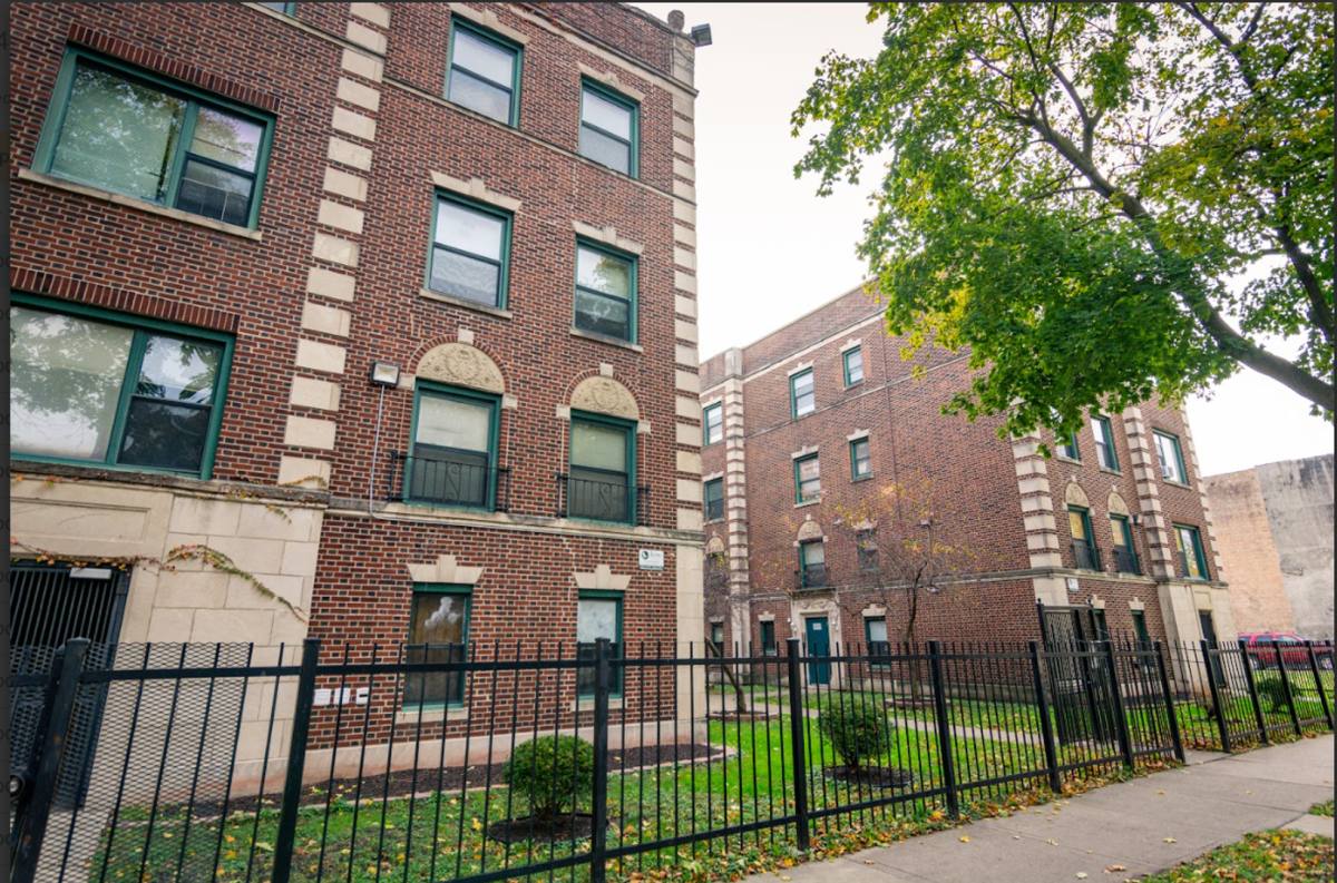 Apartment for rent at 8233 S Ingleside Ave #1W, Chicago, IL 60619