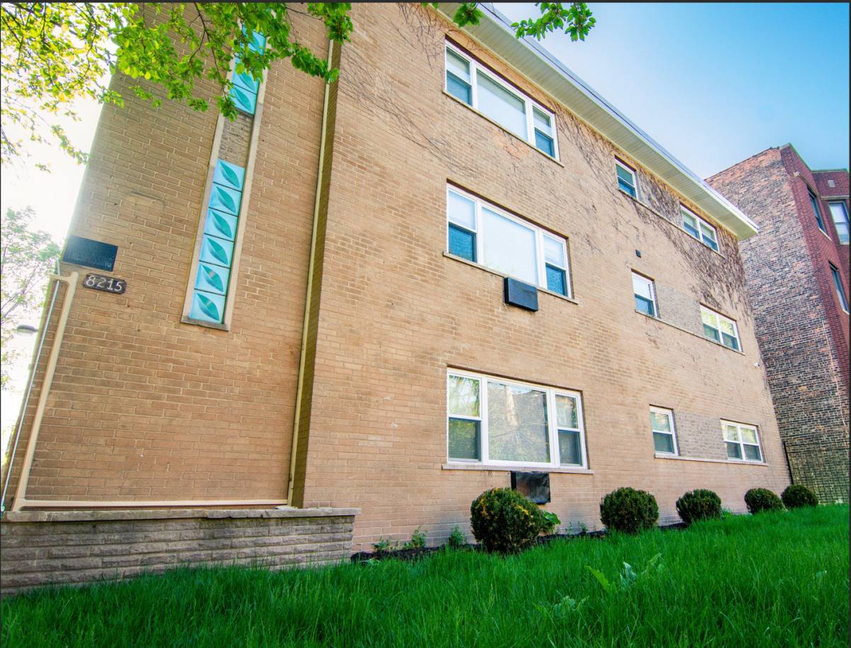 Apartment for rent at 8215 S Ellis Ave #103, Chicago, IL 60619