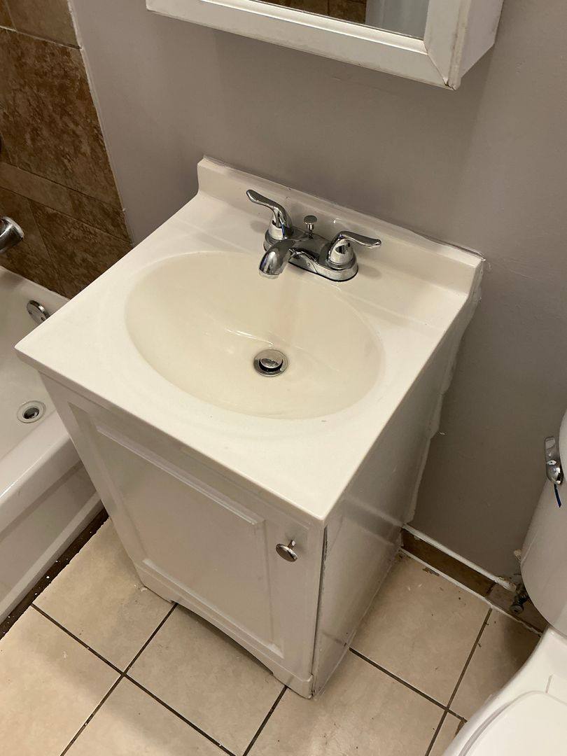 Apartment for rent at 7548 S Stewart Ave #2B, Chicago, IL 60620