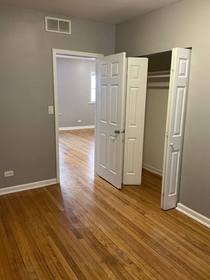 Apartment for rent at 7548 S Stewart Ave #2B, Chicago, IL 60620