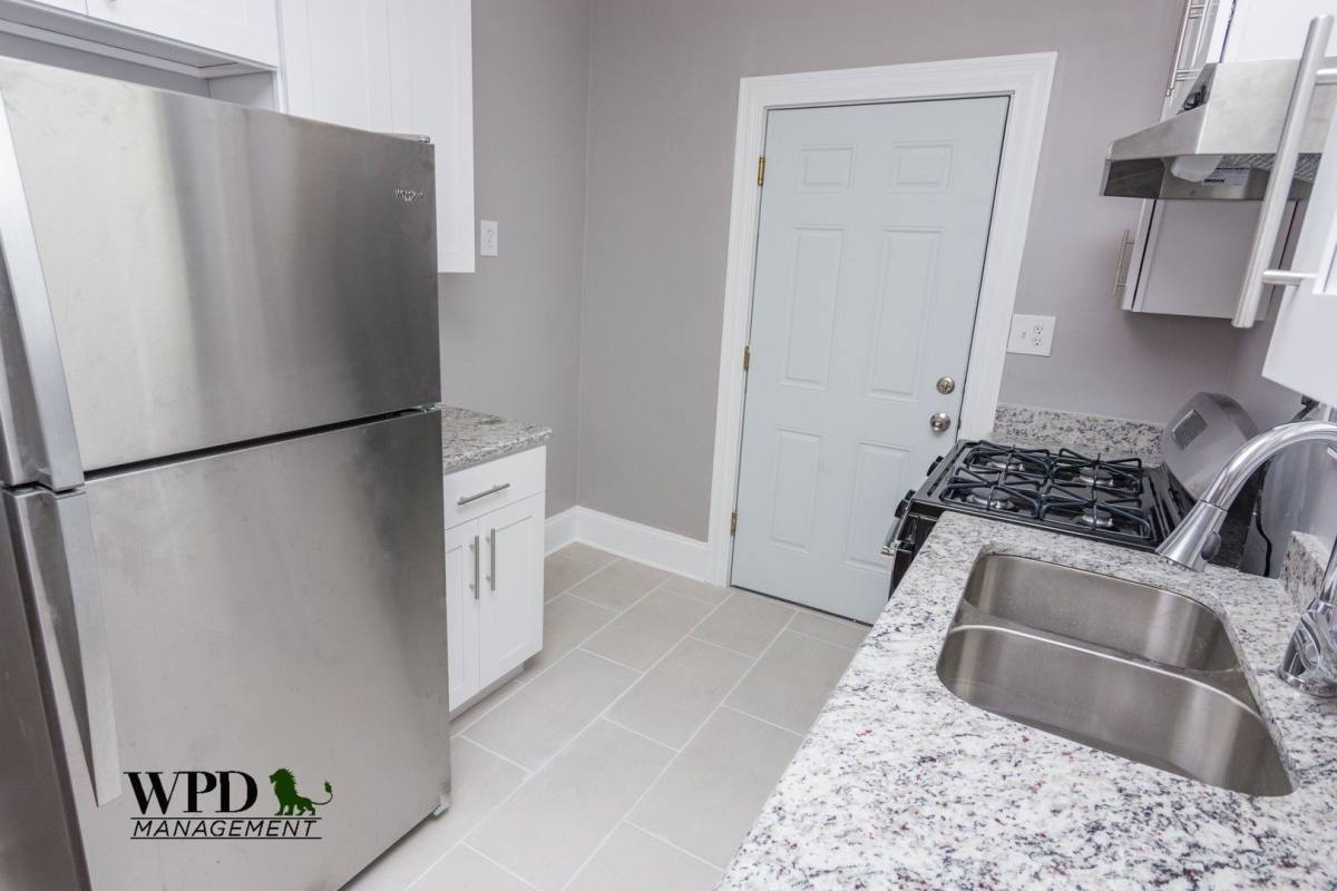 Apartment for rent at 1307 W 82nd St #3, Chicago, IL 60620