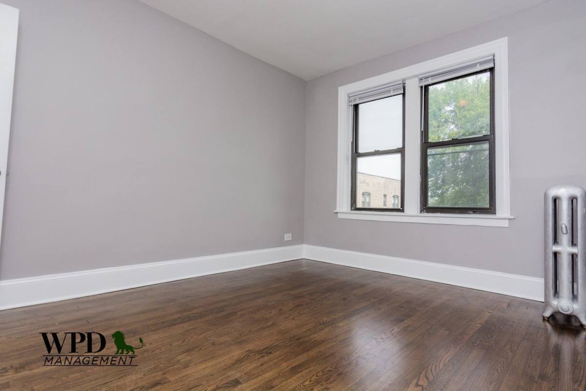 Apartment for rent at 1307 W 82nd St #3, Chicago, IL 60620