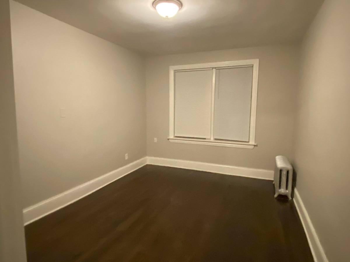 Apartment for rent at 1340 W 82nd St, Chicago, IL 60620