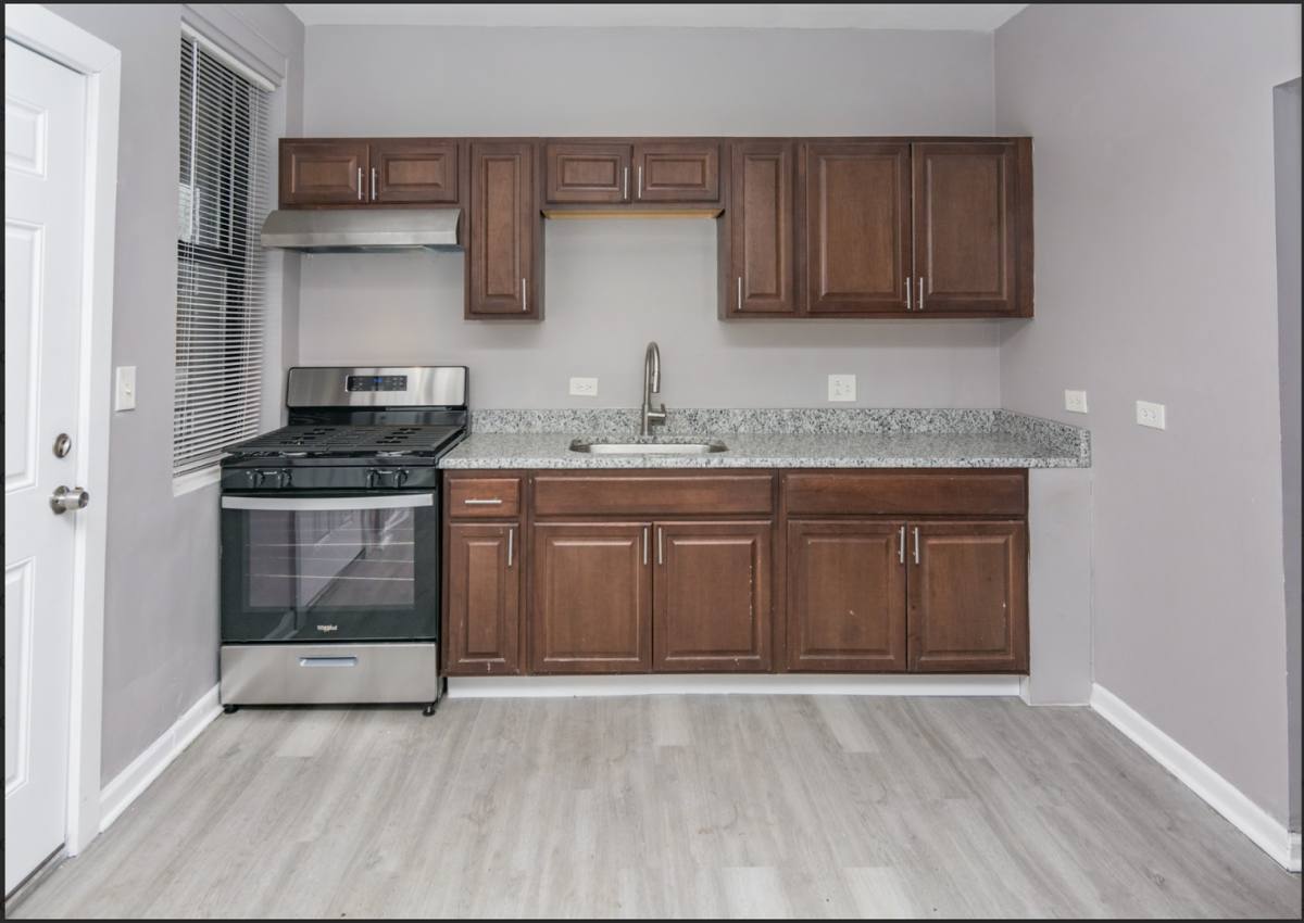 Apartment for rent at 4202 W Washington Blvd #1, Chicago, IL 60624