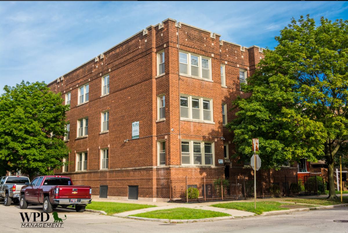 Apartment for rent at 7639 S Colfax #3B, Chicago, IL 60649