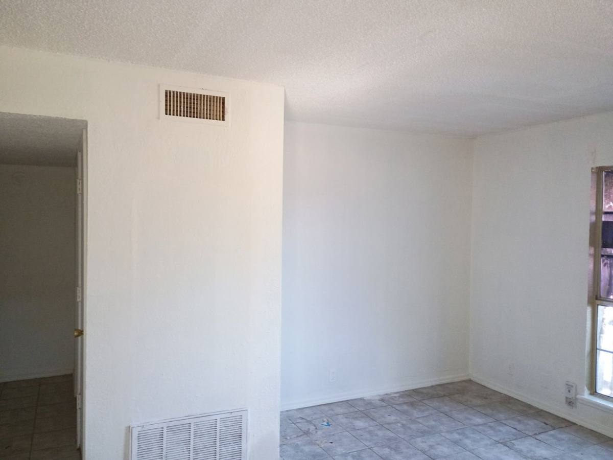 Apartment for rent at 1100 S Wicker Ave, Littlefield, TX 79339