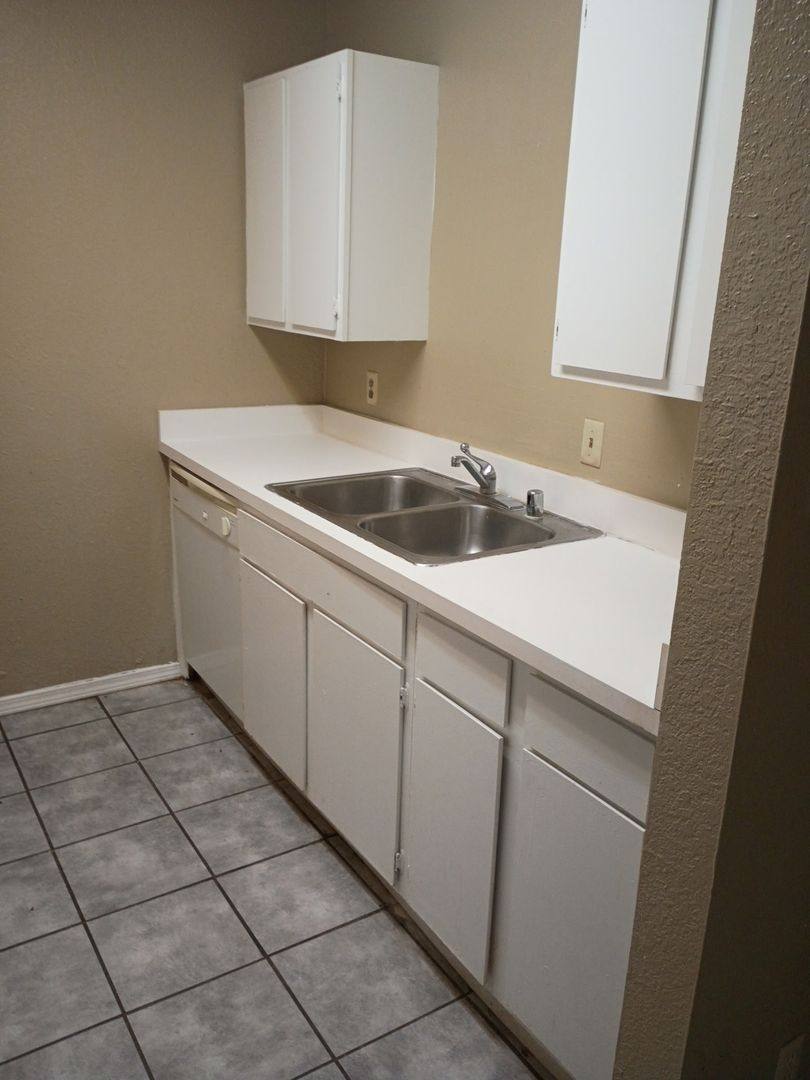 Apartment for rent at 1100 S Wicker Ave, Littlefield, TX 79339