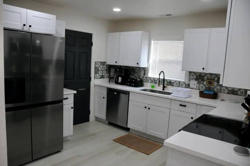 House for rent at 153 Sunset Ave S, Salt Lake City, UT 84115