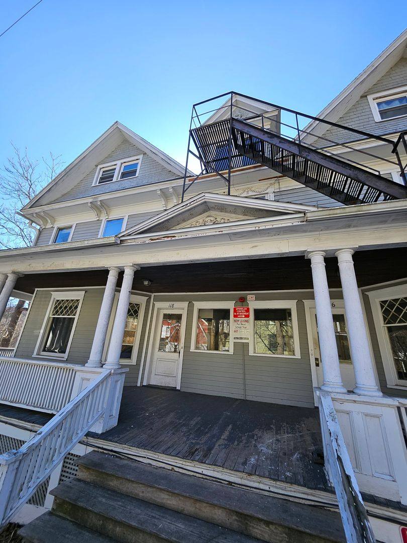Apartment for rent at 525 Plum St, Syracuse, NY 13204