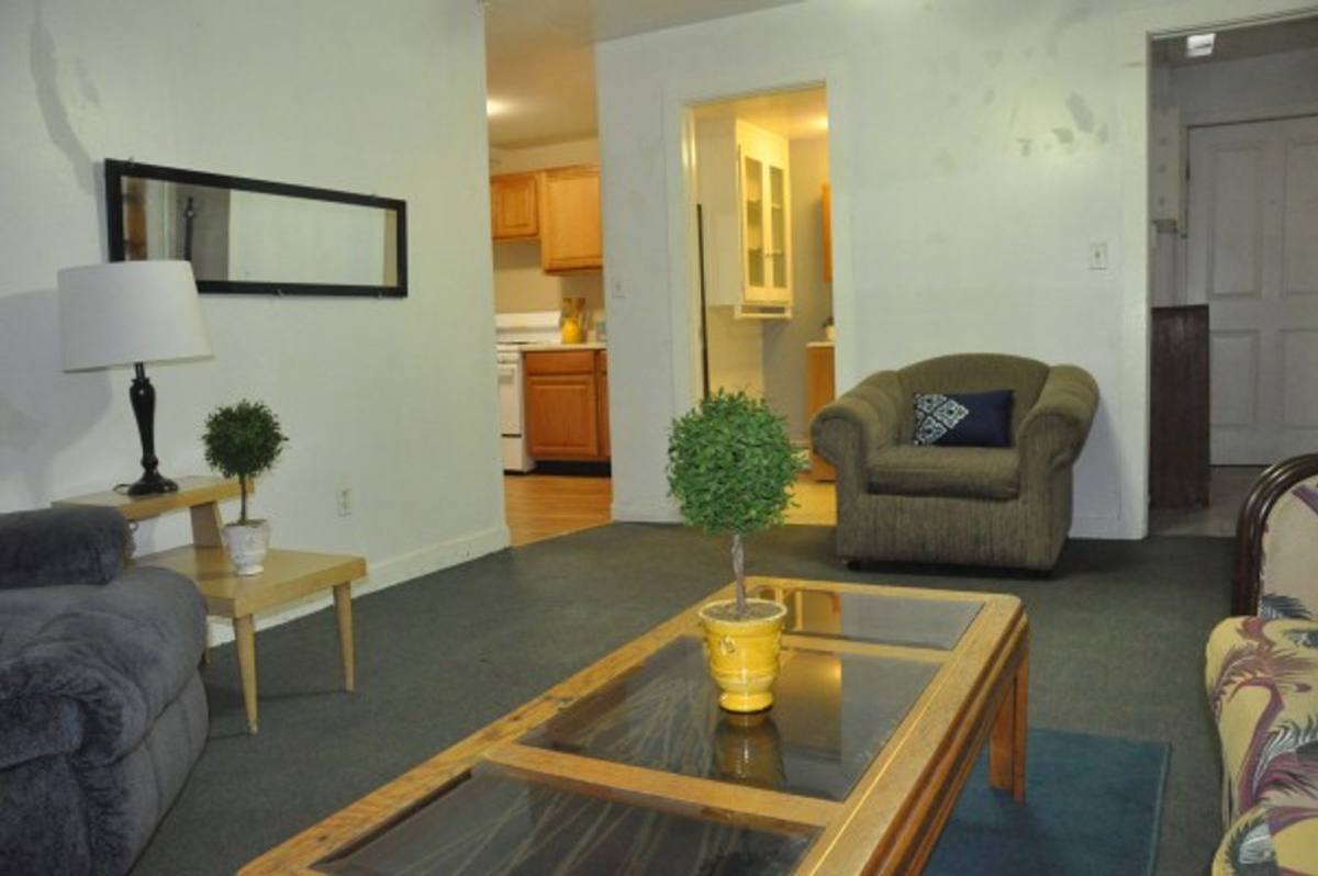 Apartment for rent at 525 Plum St, Syracuse, NY 13204