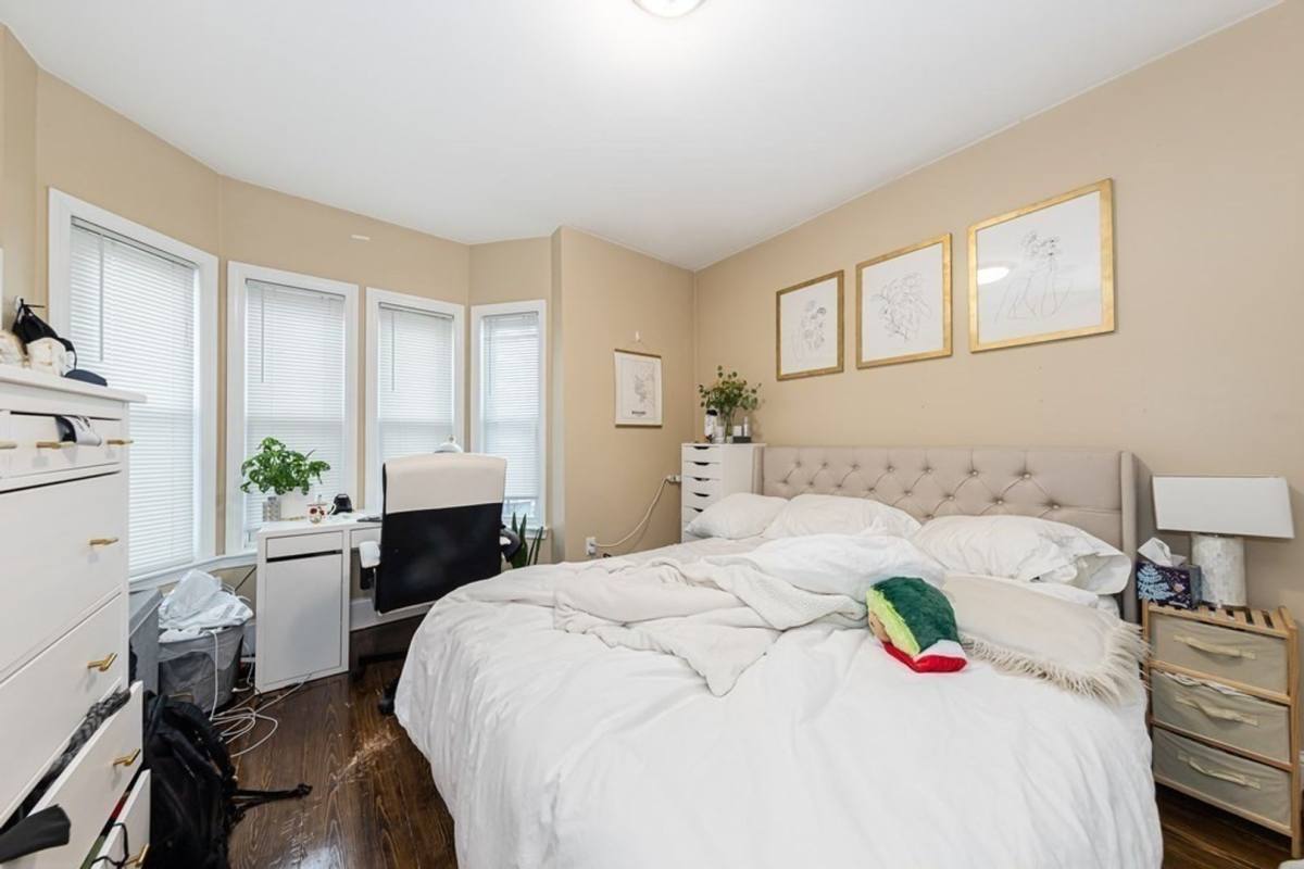Apartment for rent at 1569 Tremont St #4, Roxbury Crossing, MA 02120