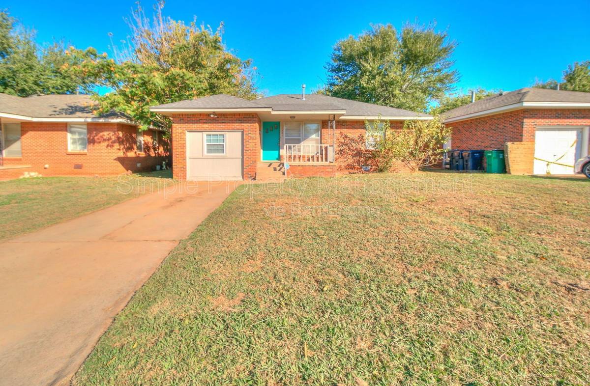House for rent at 1307 NW 81st St, Oklahoma City, OK 73114