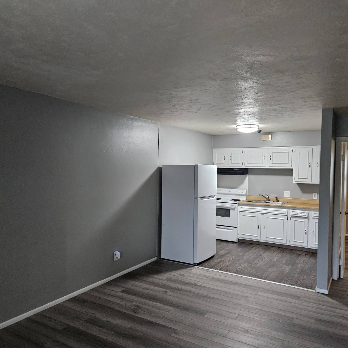 Apartment for rent at 4416 N 62nd St #5, Omaha, NE 68104