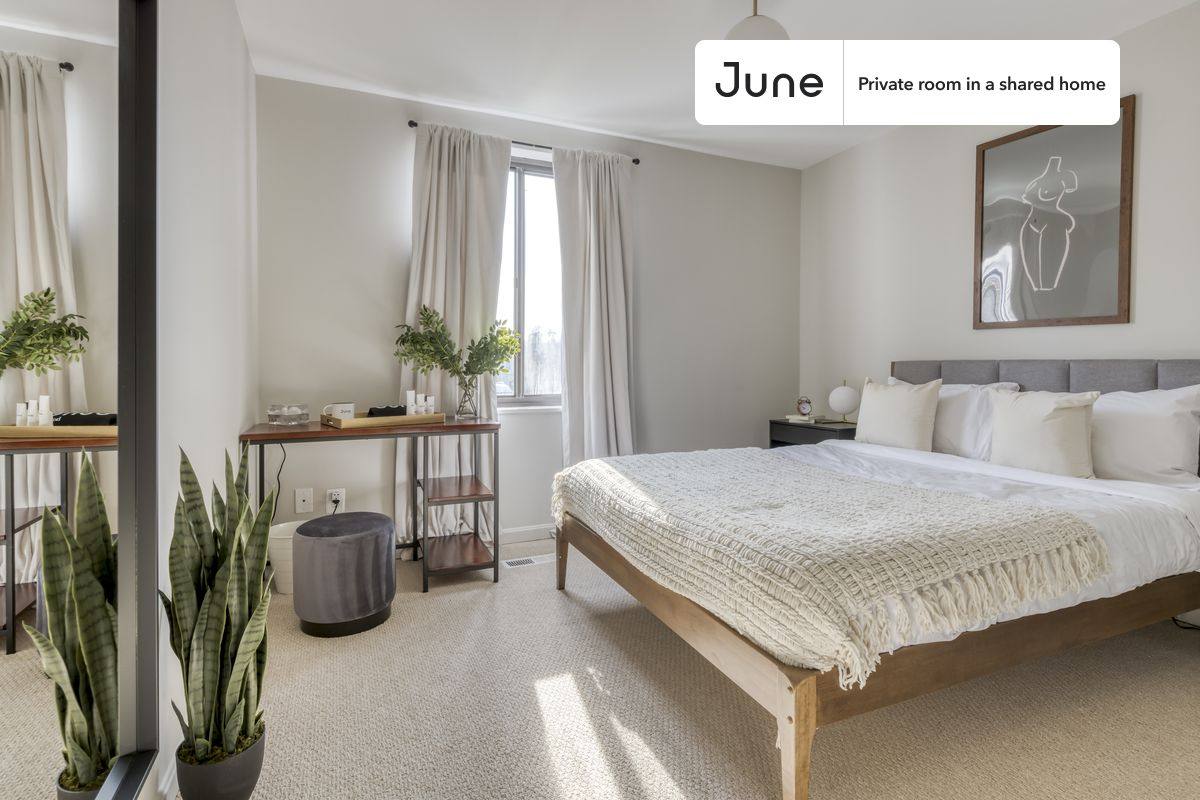 Apartment for rent at 1331 I St NE, Washington, DC 20002