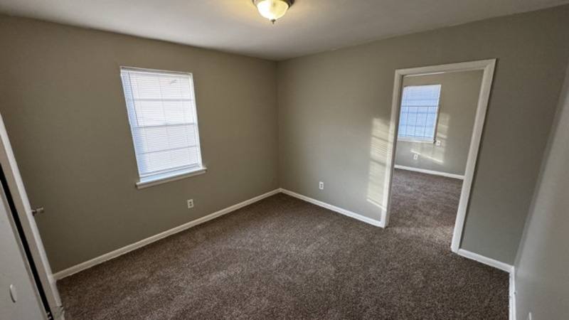 Apartment for rent at 832 Whitford Place, Memphis, TN 38106