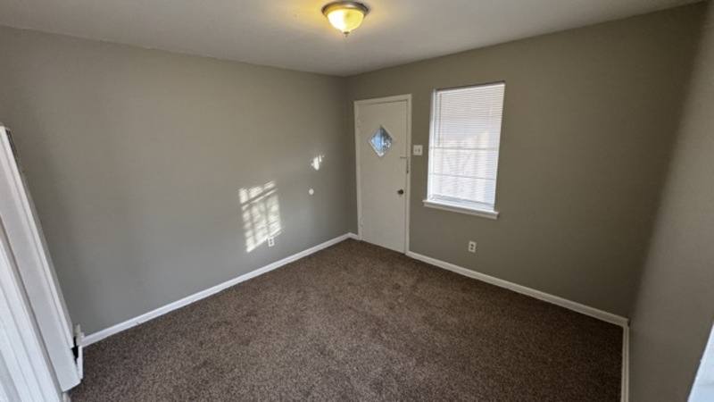 Apartment for rent at 832 Whitford Place, Memphis, TN 38106