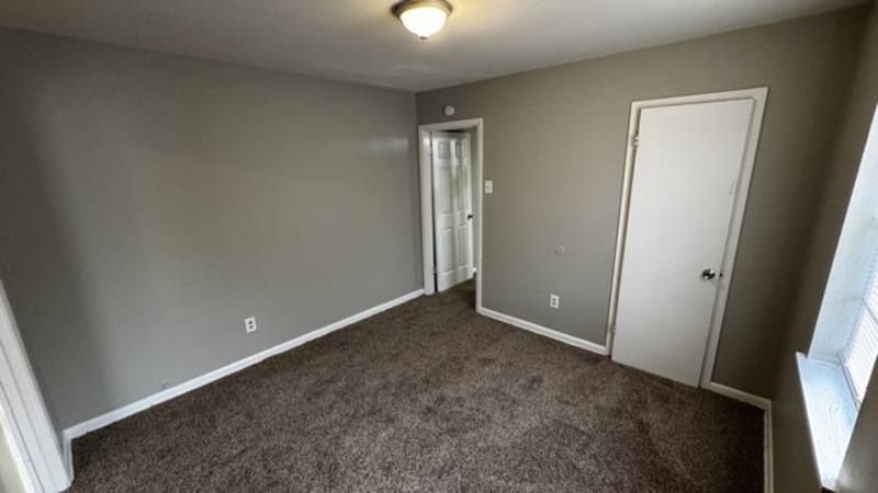 Apartment for rent at 832 Whitford Place, Memphis, TN 38106