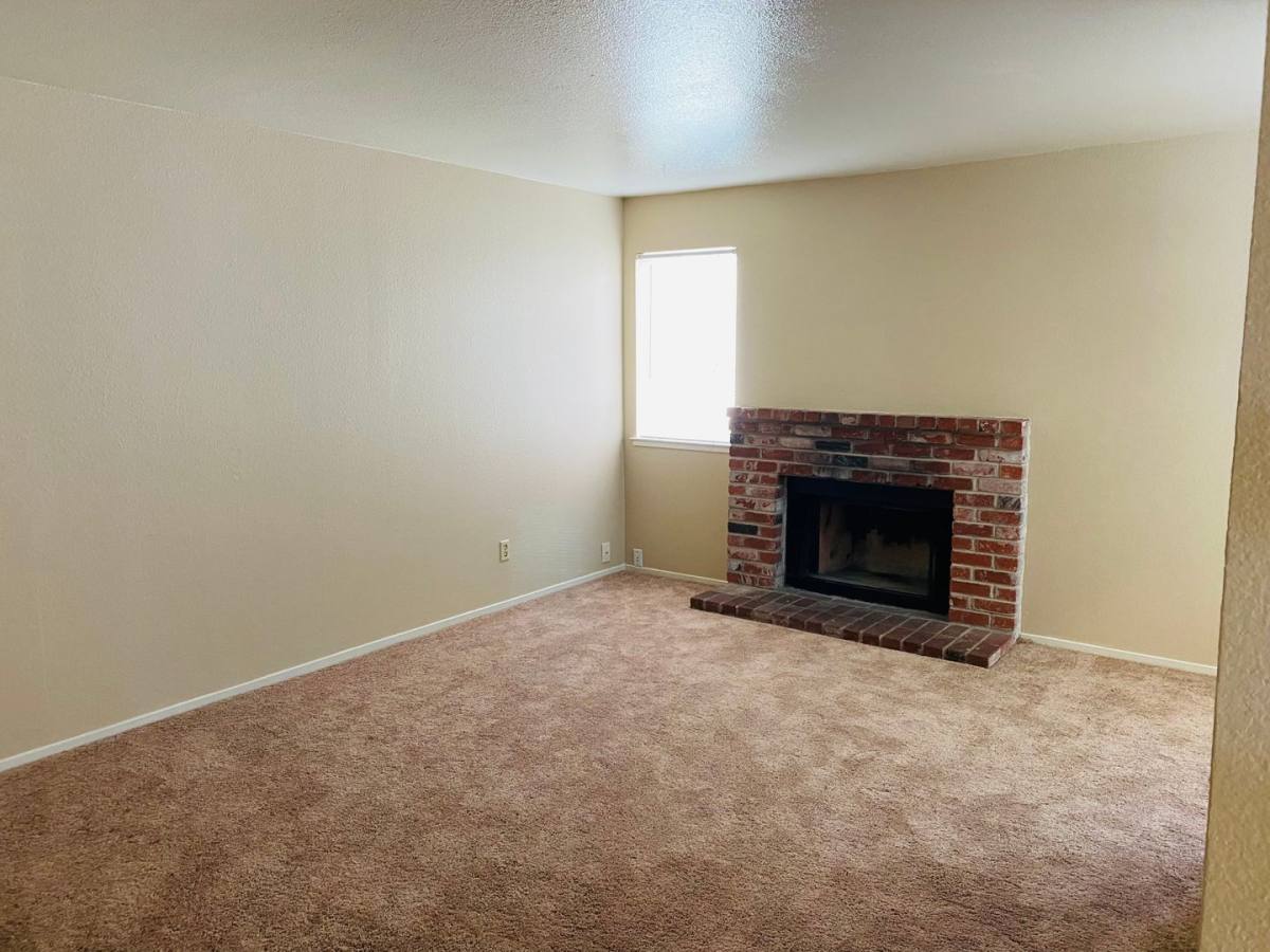 Condo for rent at 8236 Center Parkway, Sacramento, CA 95823