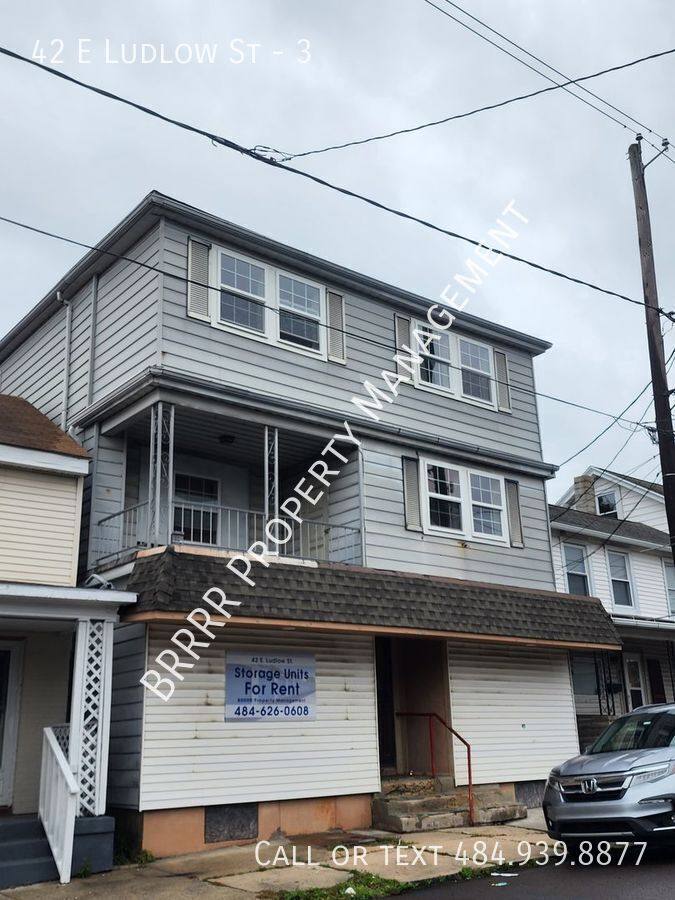 Apartment for rent at 42 E Ludlow St #3, Summit Hill, PA 18250