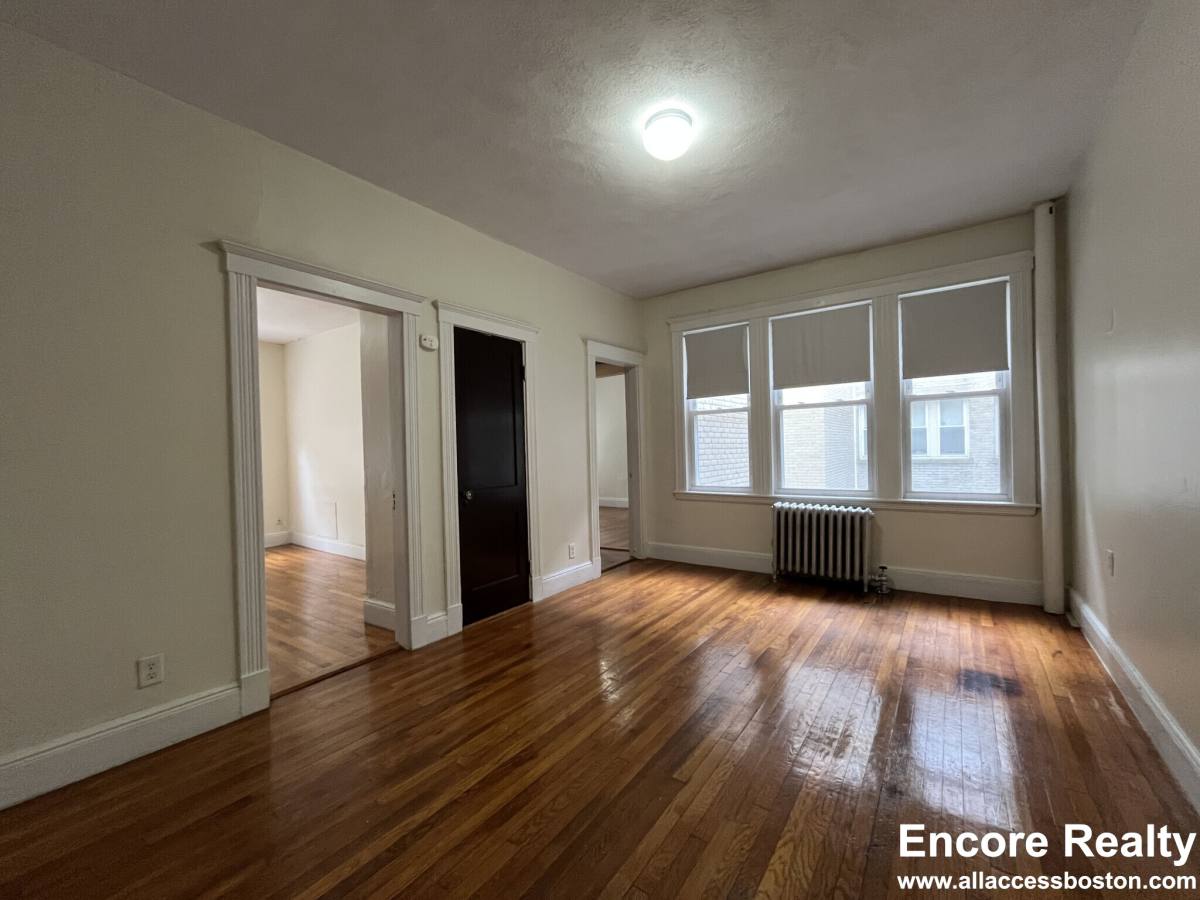 Apartment for rent at 1626 Commonwealth Ave #17, Brighton, MA 02135