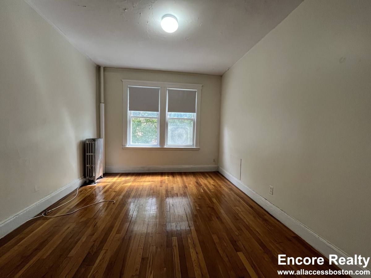 Apartment for rent at 1626 Commonwealth Ave #17, Brighton, MA 02135