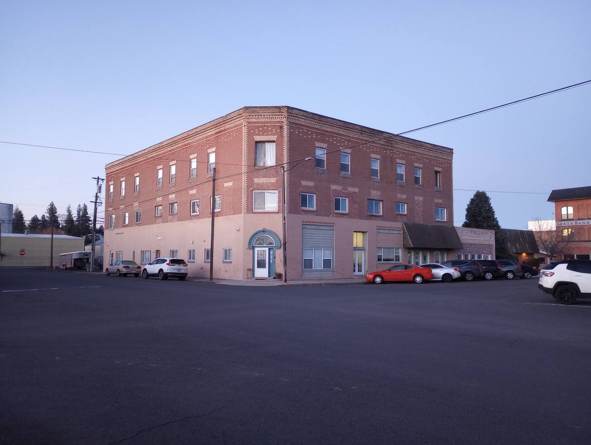Apartment for rent at 203 W California St #5, Garfield, WA 99130