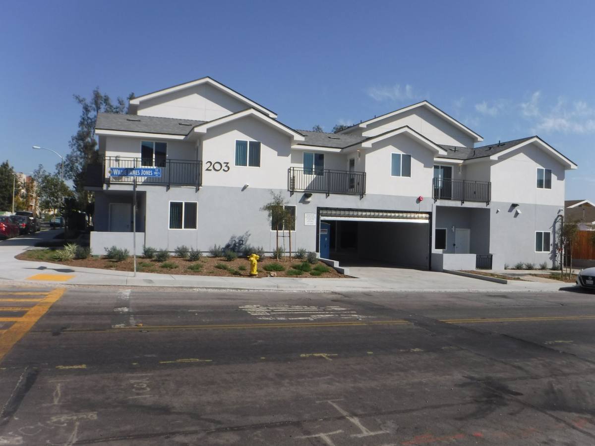 Apartment for rent at 203 S Willie James Jones Ave, San Diego, CA 92113