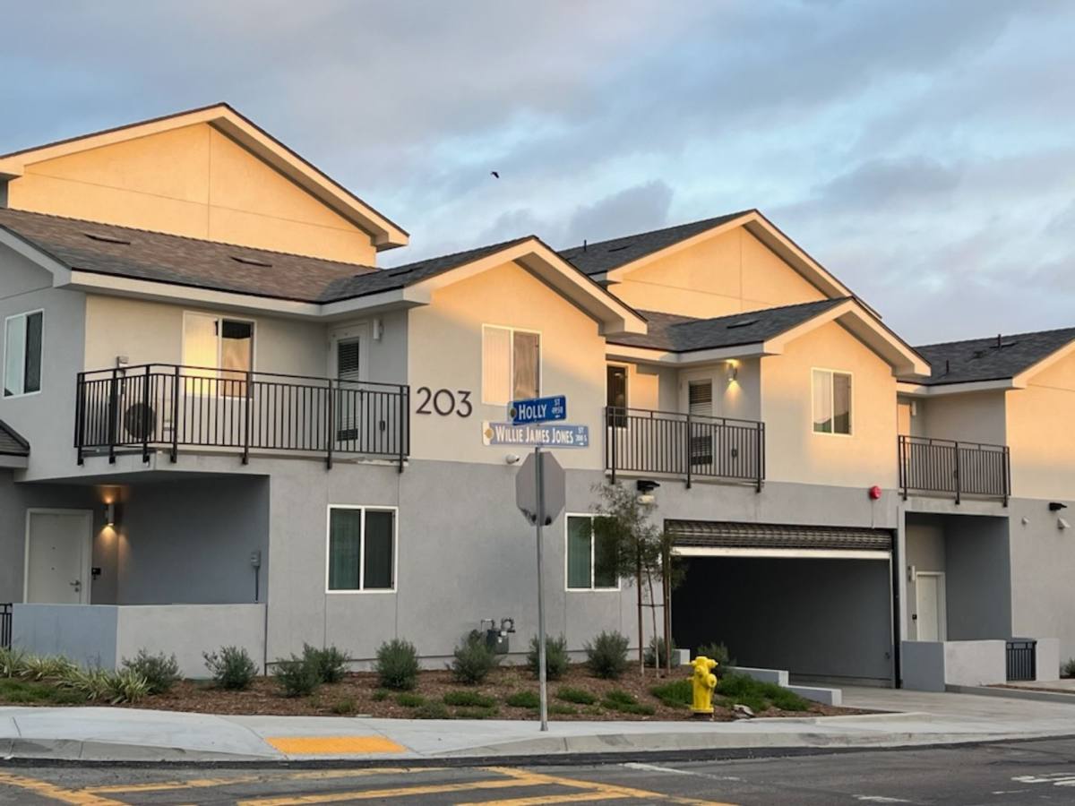 Apartment for rent at 203 S Willie James Jones Ave, San Diego, CA 92113