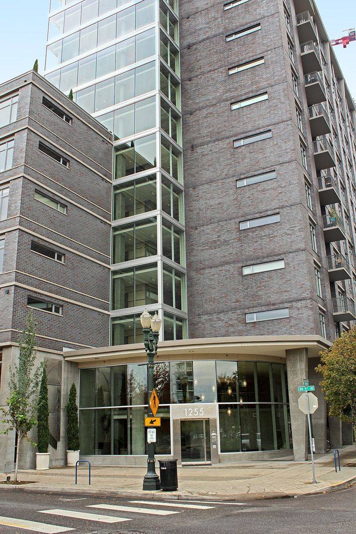 House for rent at 1255 NW 9th Ave, Portland, OR 97209