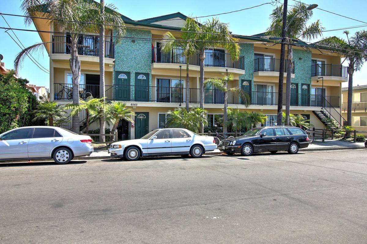 Apartment for rent at 6565 Sabado Tarde, Goleta, CA 93117