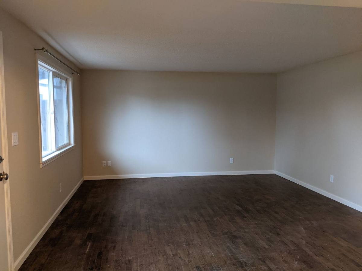 Apartment for rent at 208 SE 98th Ave, Vancouver, WA 98664