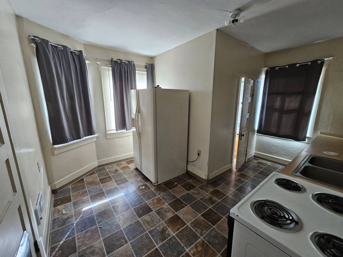 Apartment for rent at 2004 Adams Ave, La Grande, OR 97850