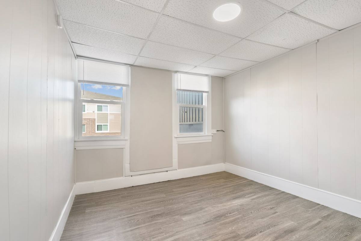 Apartment for rent at 2022 1 2 College St, Cedar Falls, IA 50613