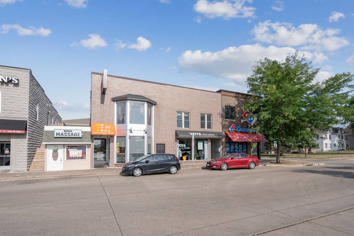 Apartment for rent at 2022 1 2 College St, Cedar Falls, IA 50613
