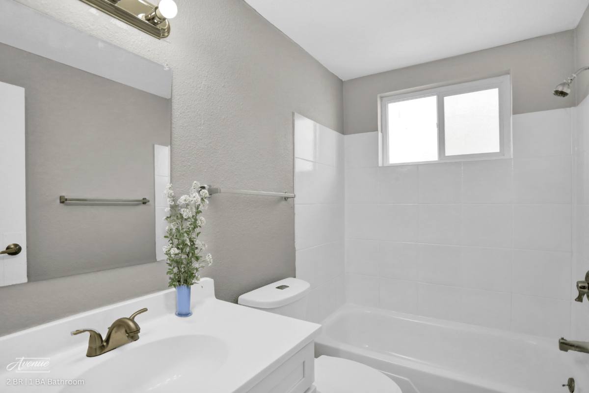 Apartment for rent at 1571 Beeler St, Aurora, CO 80010
