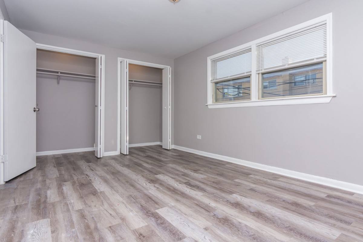 Apartment for rent at 8223 S Exchange Ave, Chicago, IL 60617
