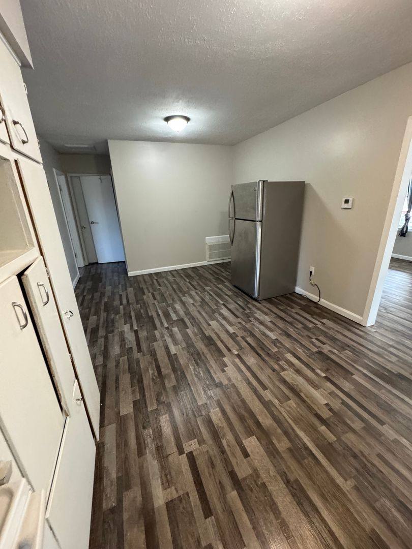 Apartment for rent at 809 Shadow Rock Dr, Forsyth, MO 65653