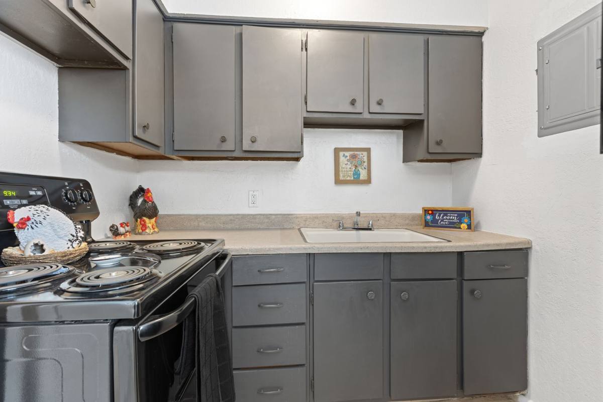 Townhouse for rent at 2309-2309 NW 38th St, Lawton, OK 73505