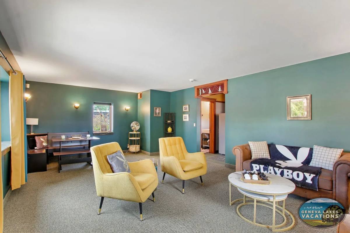 Apartment for rent at 433 Broad St, Lake Geneva, WI 53147