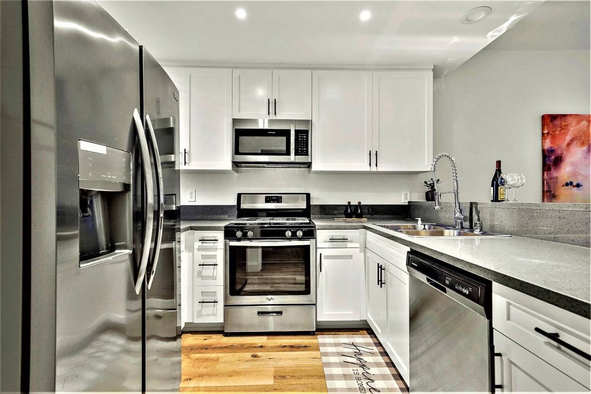 Apartment for rent at 1744 Butler Ave, Los Angeles, CA 90025