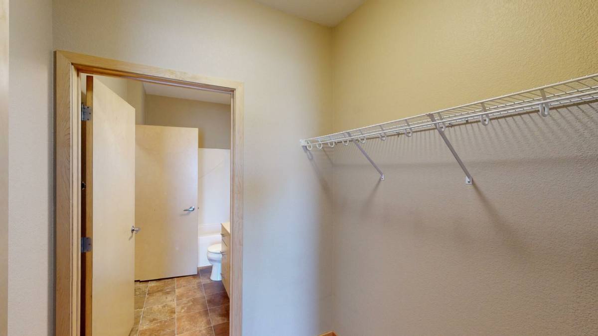 Apartment for rent at 2851 Hendrickson Dr, Eau Claire, WI 54701