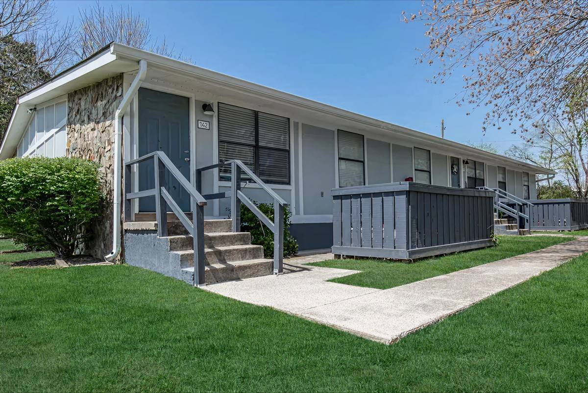 Apartment for rent at 204 Safe Harbor Dr, Goodlettsville, TN 37072