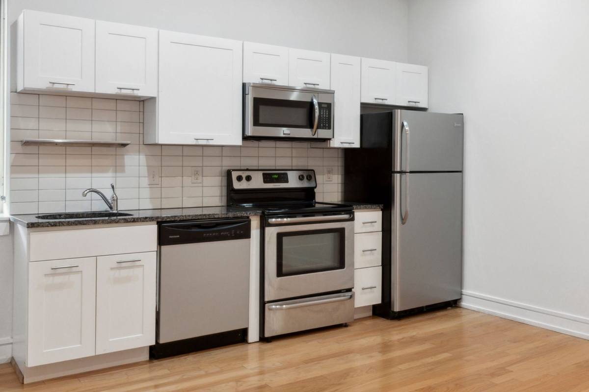 Apartment for rent at 1518 N 15th St, Philadelphia, PA 19121