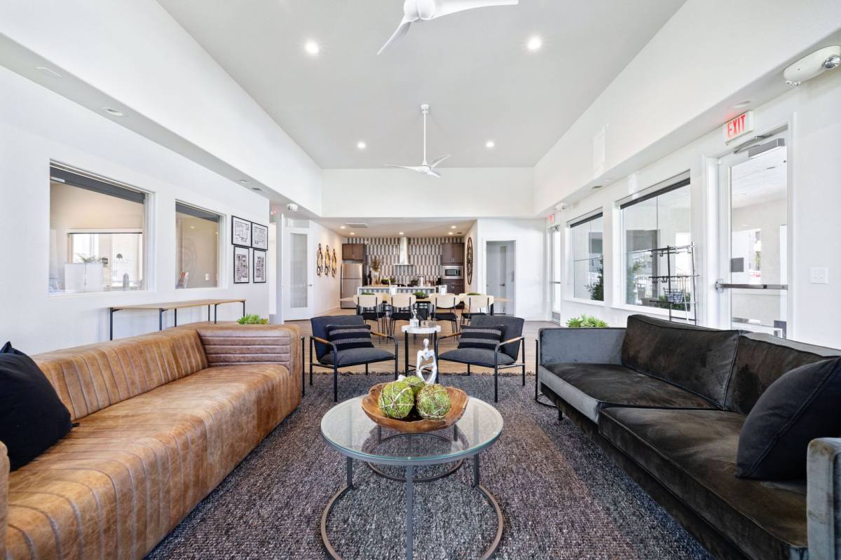 Apartment for rent at 5034 W Bullard Ave, Fresno, CA 93722