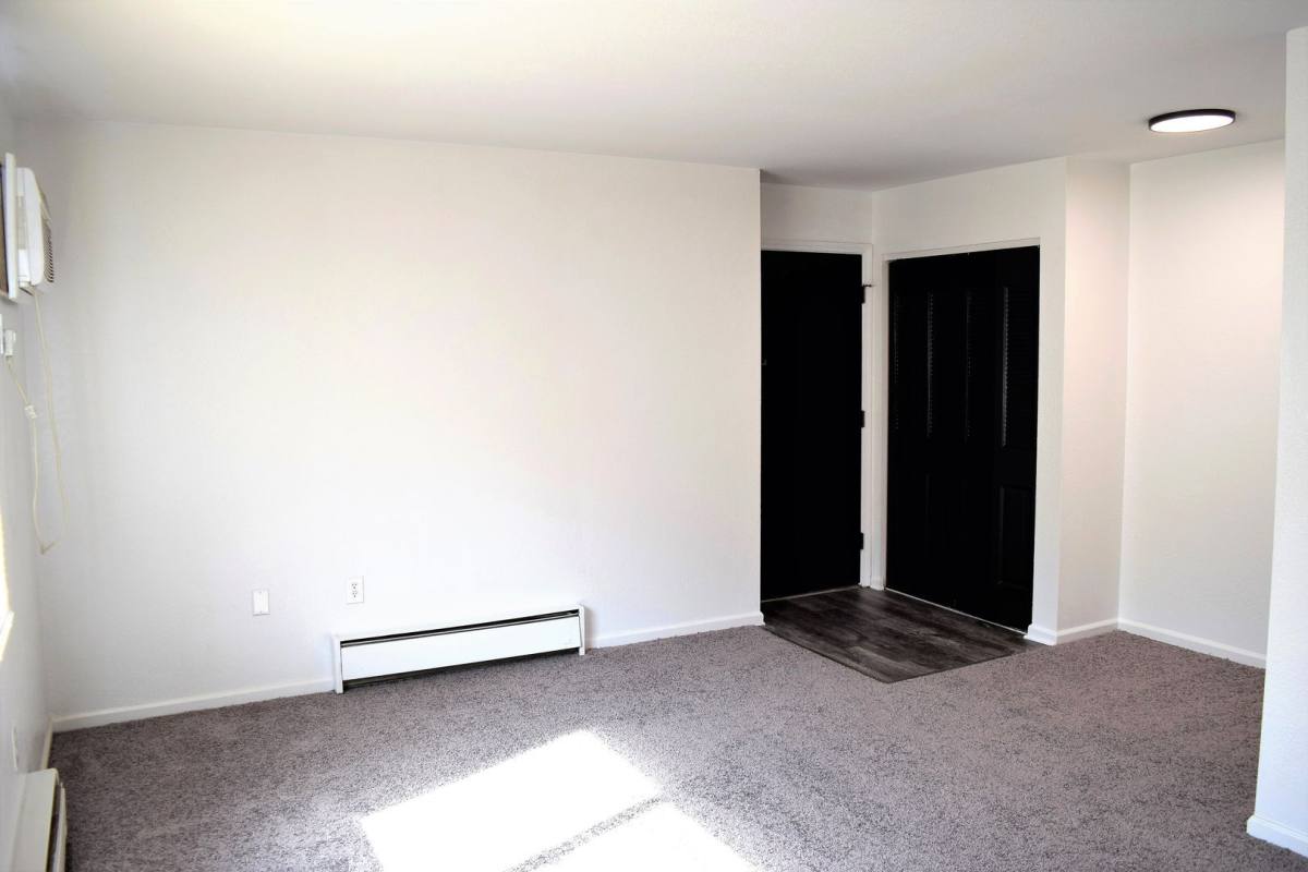 Apartment for rent at 201 Valley Ave, New Brighton, PA 15066