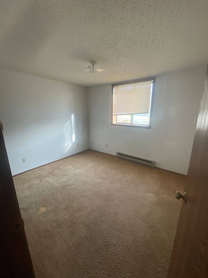Apartment for rent at 1200-1206 3rd Ave NW, Beulah, ND 58523
