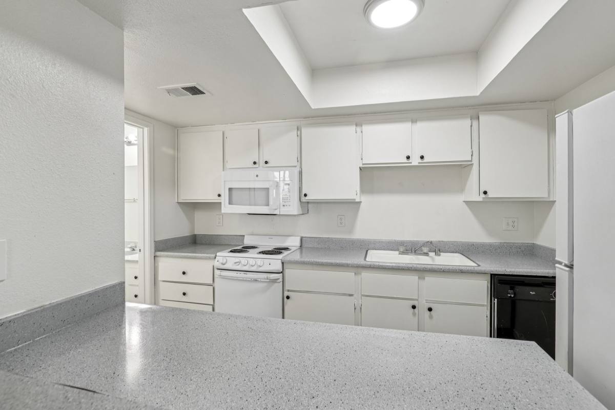 Apartment for rent at 2320 Tucumcari Dr, Las Vegas, NV 89108