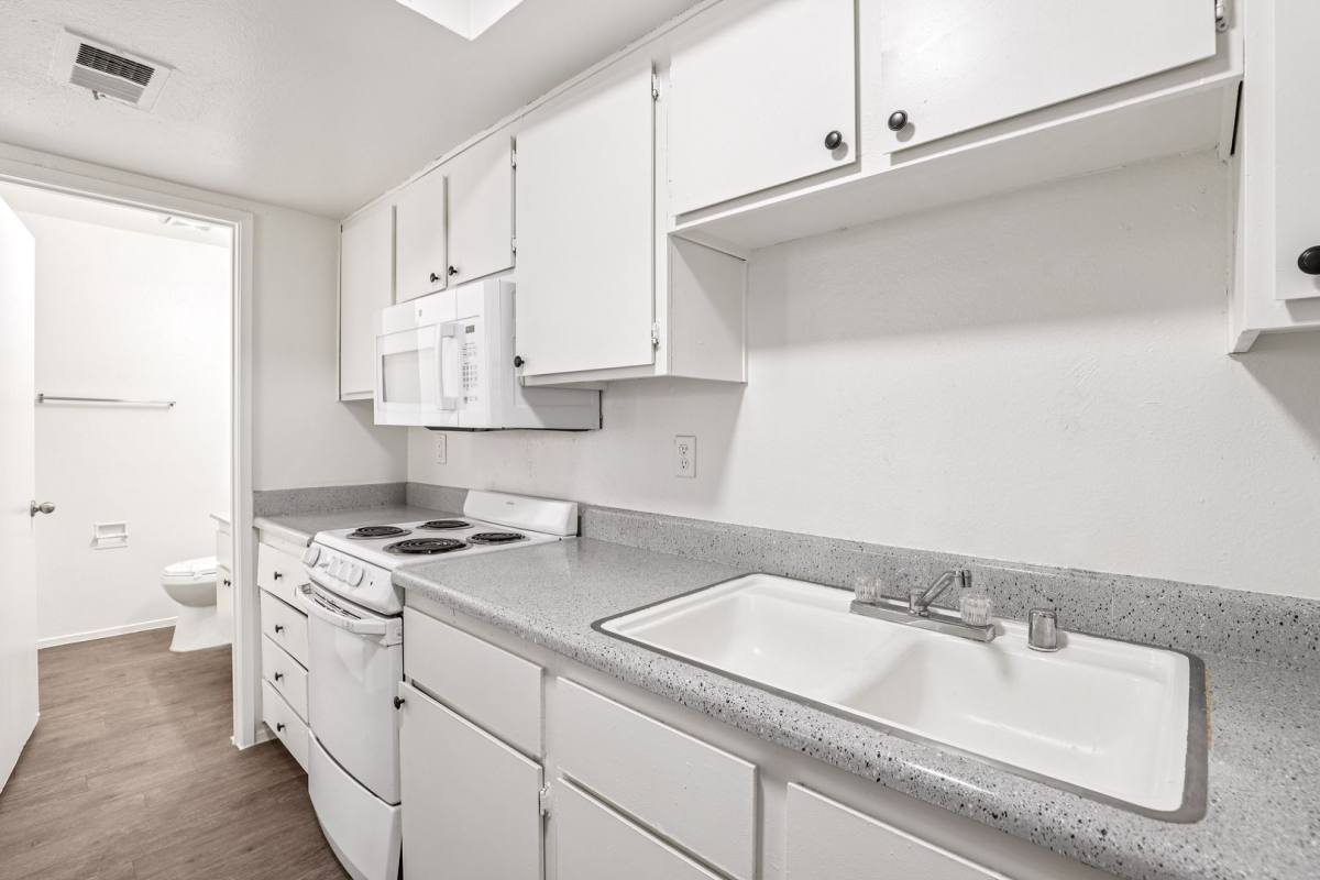 Apartment for rent at 2320 Tucumcari Dr, Las Vegas, NV 89108