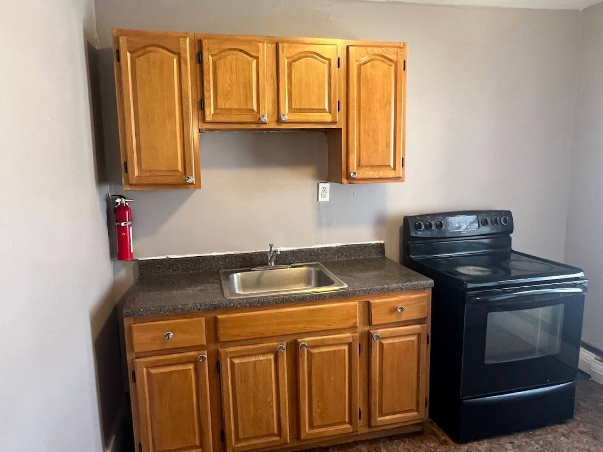 Apartment for rent at 1620 Perkiomen Ave, Reading, PA 19602