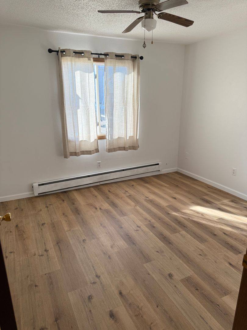 Apartment for rent at 1710 Harding St, Tama, IA 52339